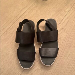 Vince Black Leather Platform Sandals